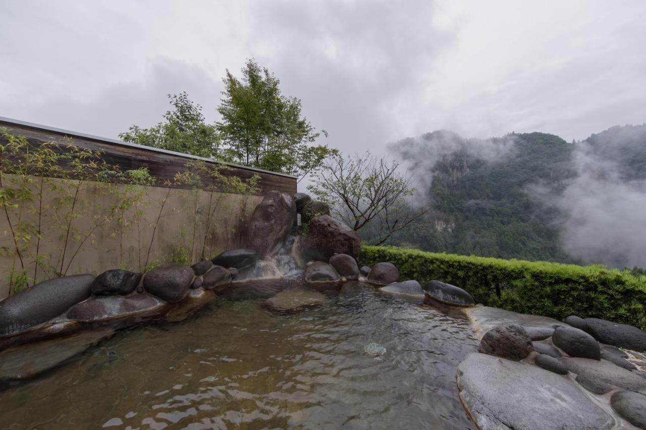 Okuhita Onsen Umehibiki Hotel Exterior foto